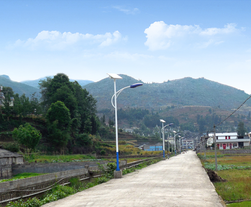 太阳能(néng)路灯